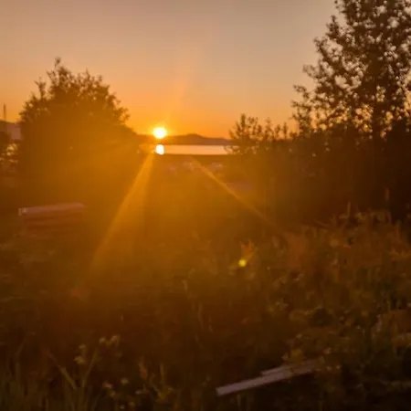 With Sea View, Northern Lights And Midnight Sun Holiday home