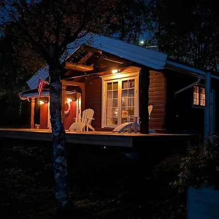 With Sea View, Northern Lights And Midnight Sun Narvik