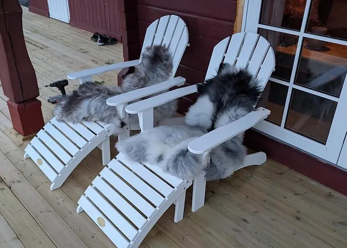 With Sea View, Northern Lights And Midnight Sun 나르비크